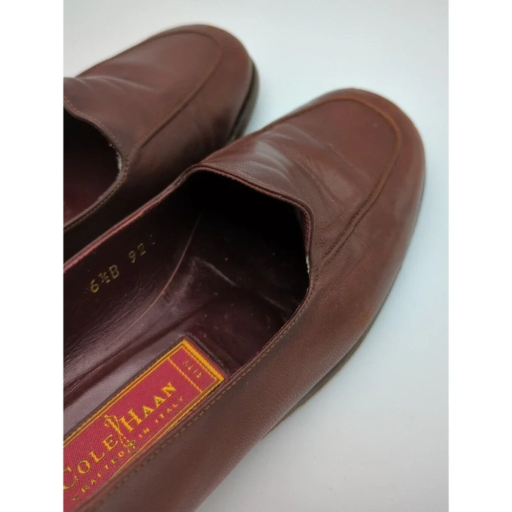 Cole Haan City Low Heel Loafers Italy Womens Size 6.5 B Brown Leather F9385‎
